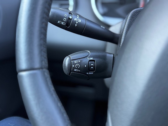 Peugeot 308 14 of 29