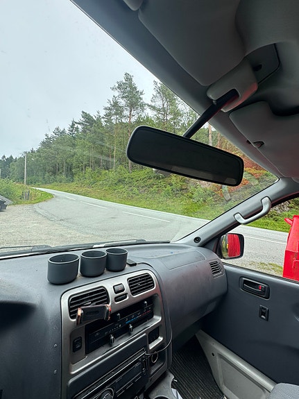 Toyota HiAce 6 of 13