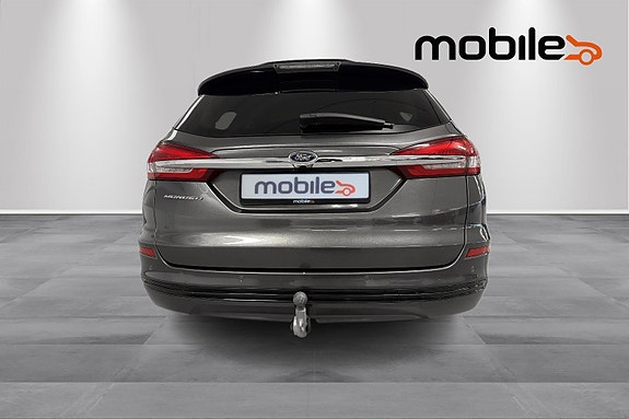 Ford Mondeo 4 of 5