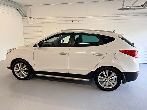 Hyundai ix35 10 of 23