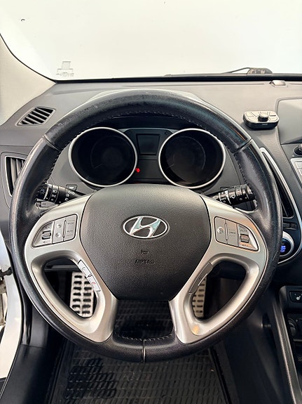 Hyundai ix35 16 of 23
