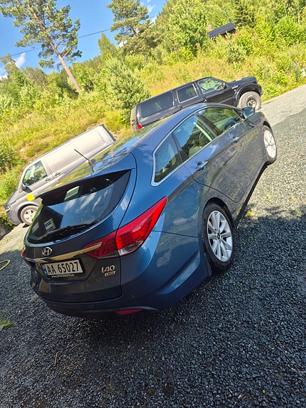 Hyundai i40 4 of 5