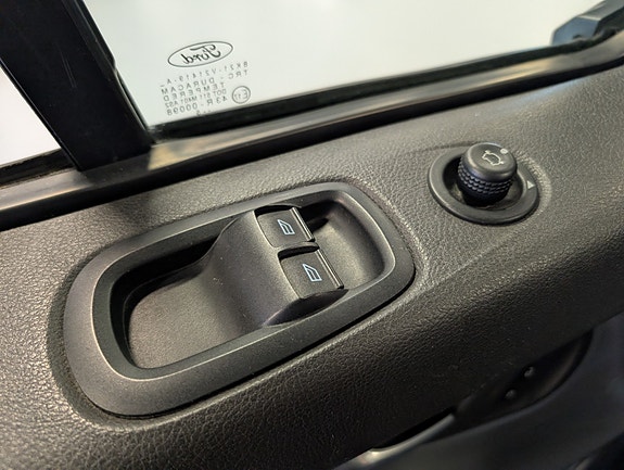 Ford Transit 25 of 30