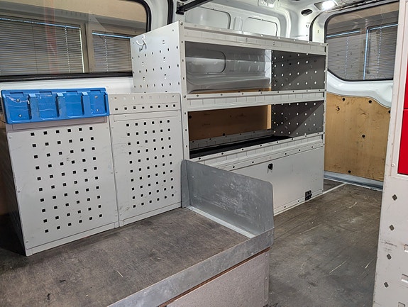 Ford Transit 28 of 30