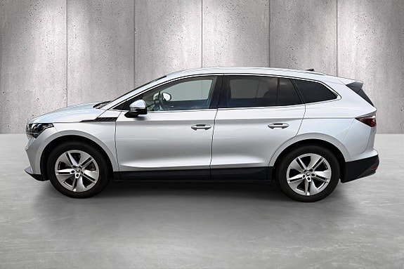 Skoda Enyaq 4 of 5