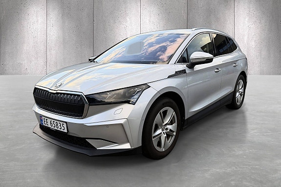 Skoda Enyaq 3 of 5
