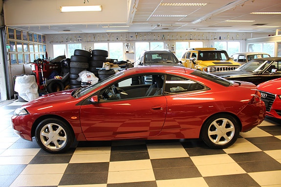 Ford Cougar 9 of 30