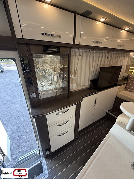 Phoenix 8300 QRSL LINER EUROCARGO 10 of 30