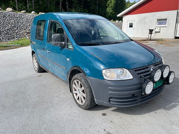 Volkswagen Caddy 3 of 5