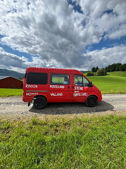 Ford Transit 4 of 5