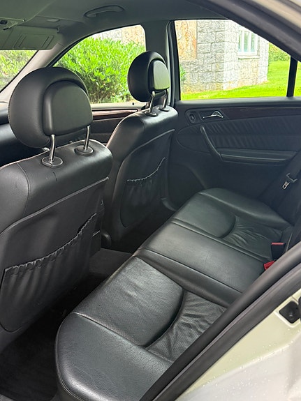 Mercedes-Benz C220 16 of 22