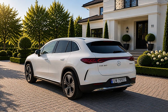 Mercedes-Benz EQE SUV 7 of 19