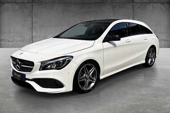 Mercedes-Benz CLA 2 of 5