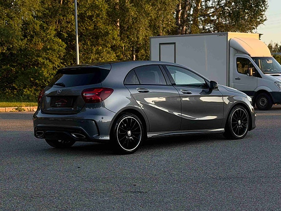 Mercedes-Benz A180 6 of 30
