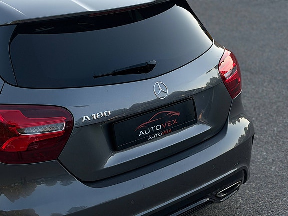 Mercedes-Benz A180 9 of 30