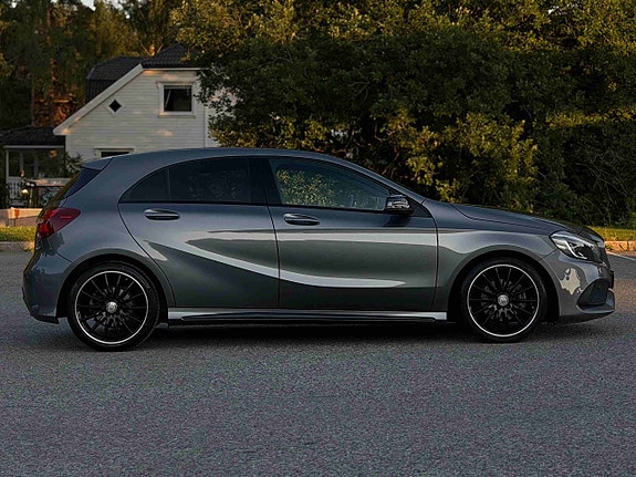 Mercedes-Benz A180 5 of 5