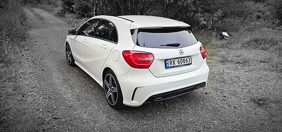 Mercedes-Benz A180 5 of 5
