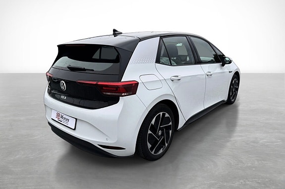Volkswagen ID.3 5 of 5