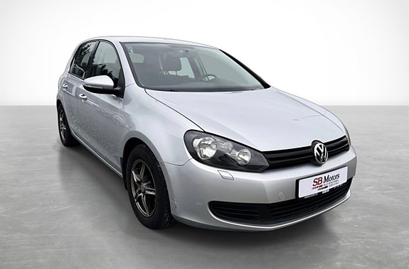Volkswagen Golf VI 3 of 5