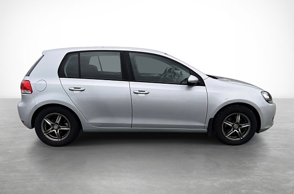 Volkswagen Golf VI 4 of 5