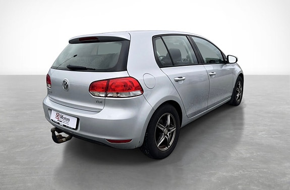 Volkswagen Golf VI 5 of 5