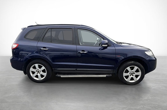 Hyundai Santa Fe 4 of 5