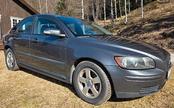 Volvo S40 4 of 5