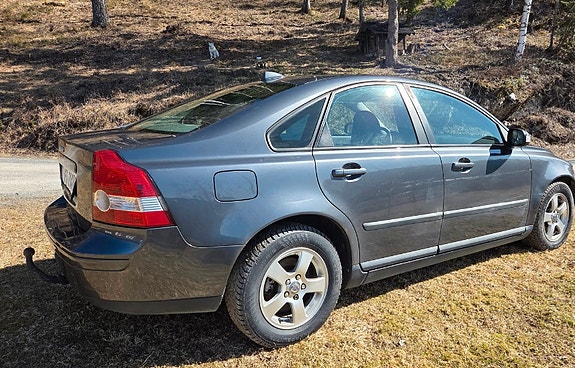 Volvo S40 5 of 5