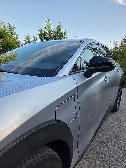 Lexus RZ450e 13 of 30