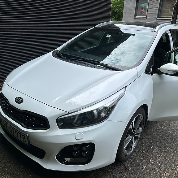 Kia Ceed 4 of 5
