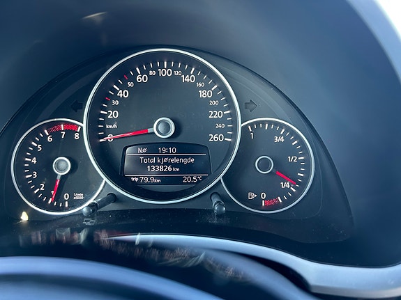 Volkswagen Beetle 11 of 16
