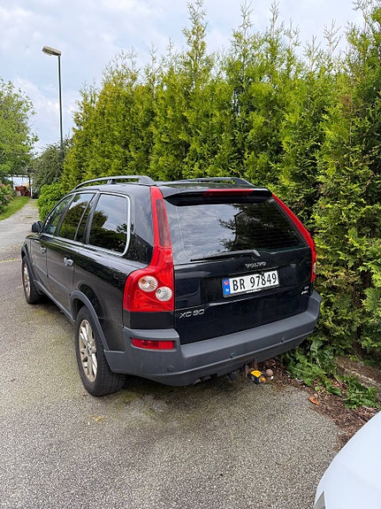 Volvo XC90 12 of 13