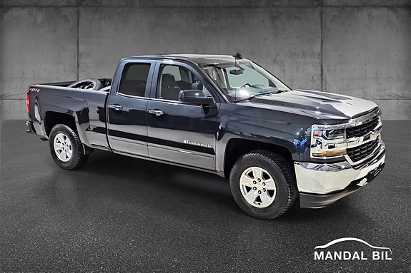 Chevrolet Silverado 5 of 5