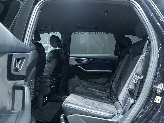 Audi Q7 11 of 30