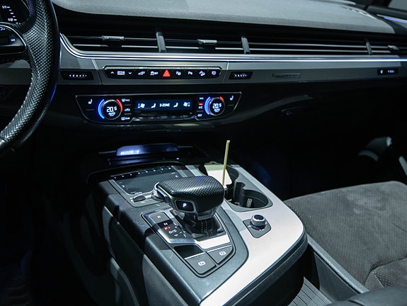 Audi Q7 14 of 30