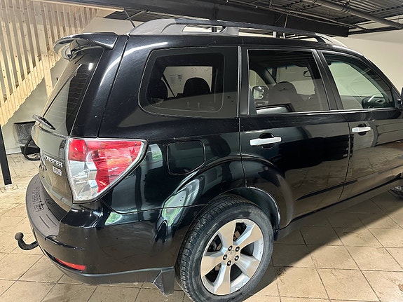 Subaru Forester 5 of 5