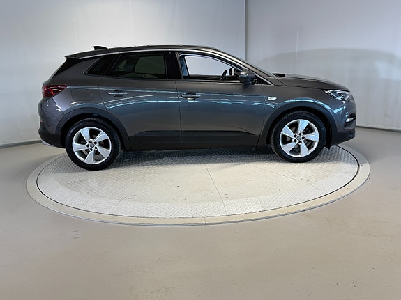 Opel Grandland X 14 of 30