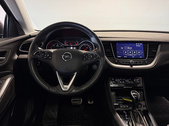 Opel Grandland X 19 of 30