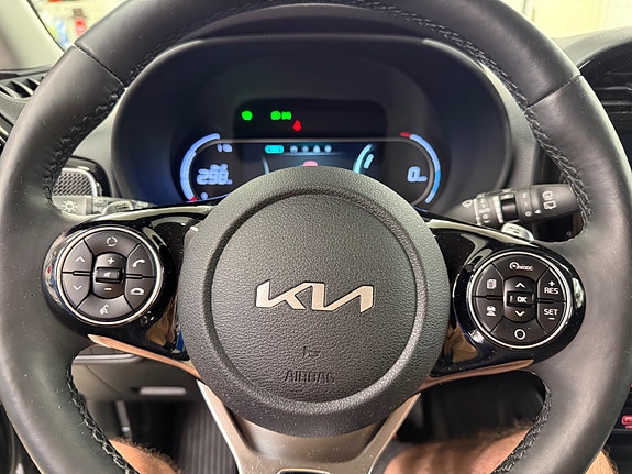 Kia e-Soul 20 of 30