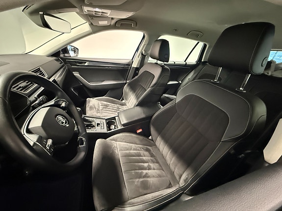 Skoda Superb 7 of 30