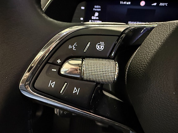 Skoda Superb 23 of 30