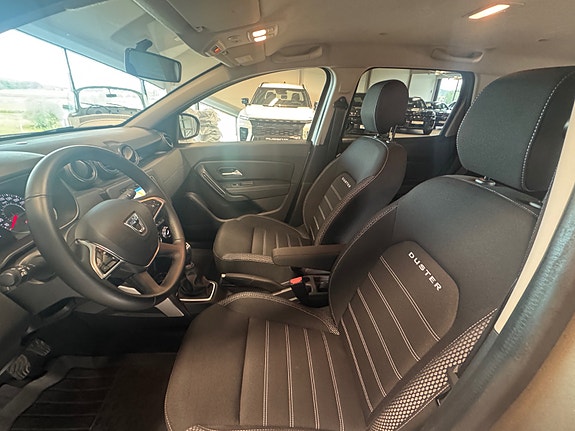 Dacia Duster 12 of 17