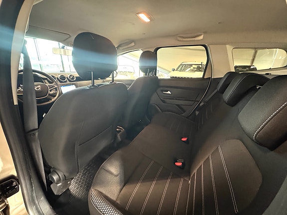 Dacia Duster 15 of 17