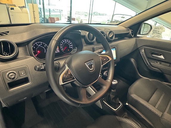 Dacia Duster 13 of 17