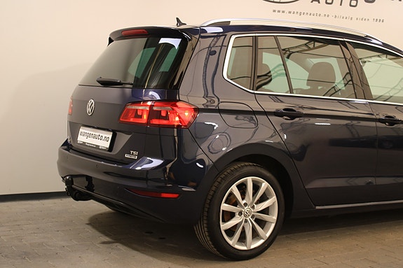 Volkswagen Golf Sportsvan 7 of 30