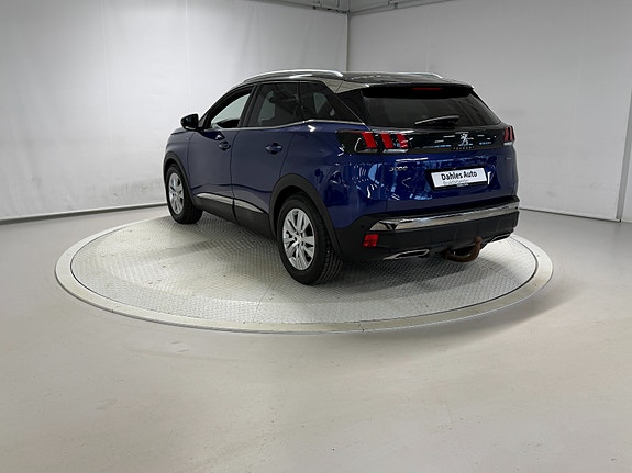 Peugeot 3008 4 of 5