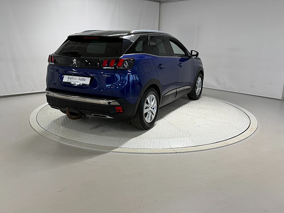 Peugeot 3008 3 of 5