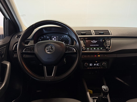 Skoda Fabia 15 of 30