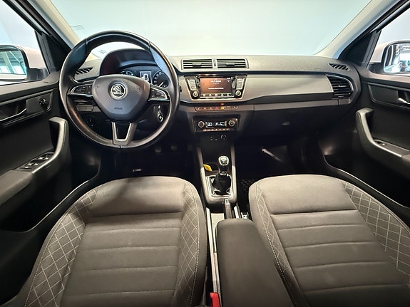 Skoda Fabia 5 of 30