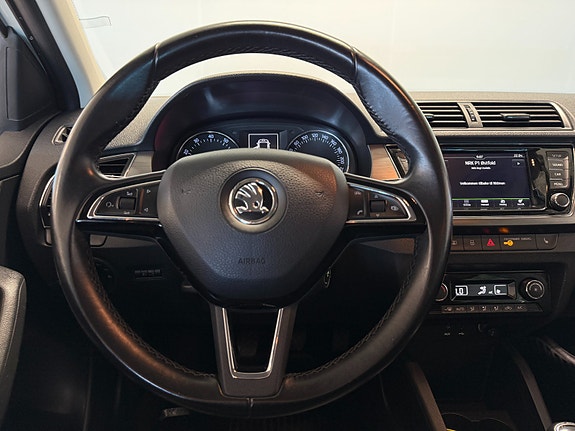 Skoda Fabia 16 of 30